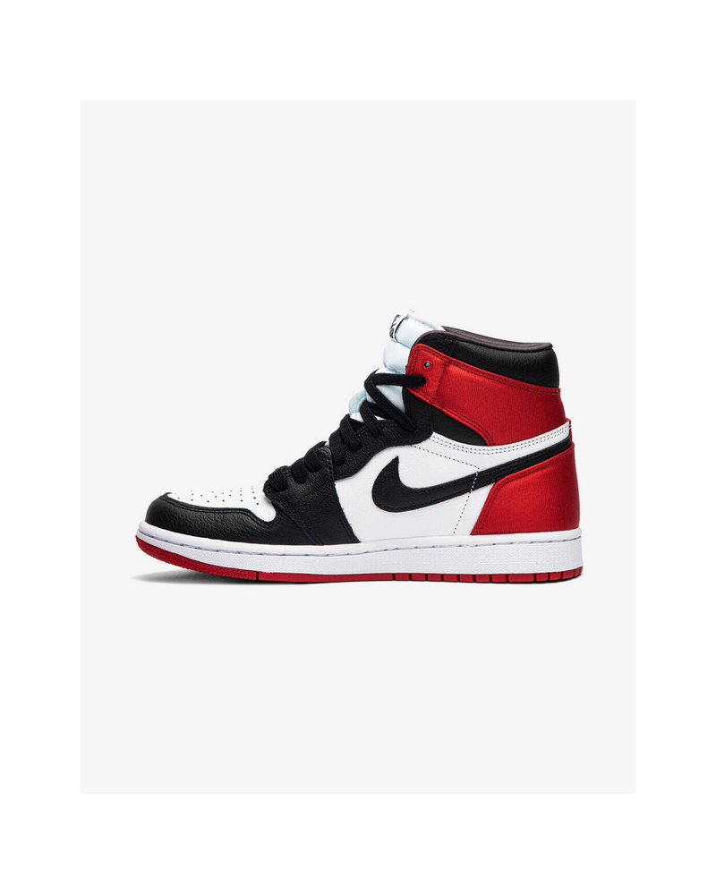 NIKE AIR JORDAN1 RETRO HIGH SATIN BLACK TOE