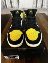 Air Jordan 1 Mid SE "Yellow Toe"