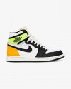 NIKE AIR JORDAN1 HIGH VOLT UNIVERSITY GOLD